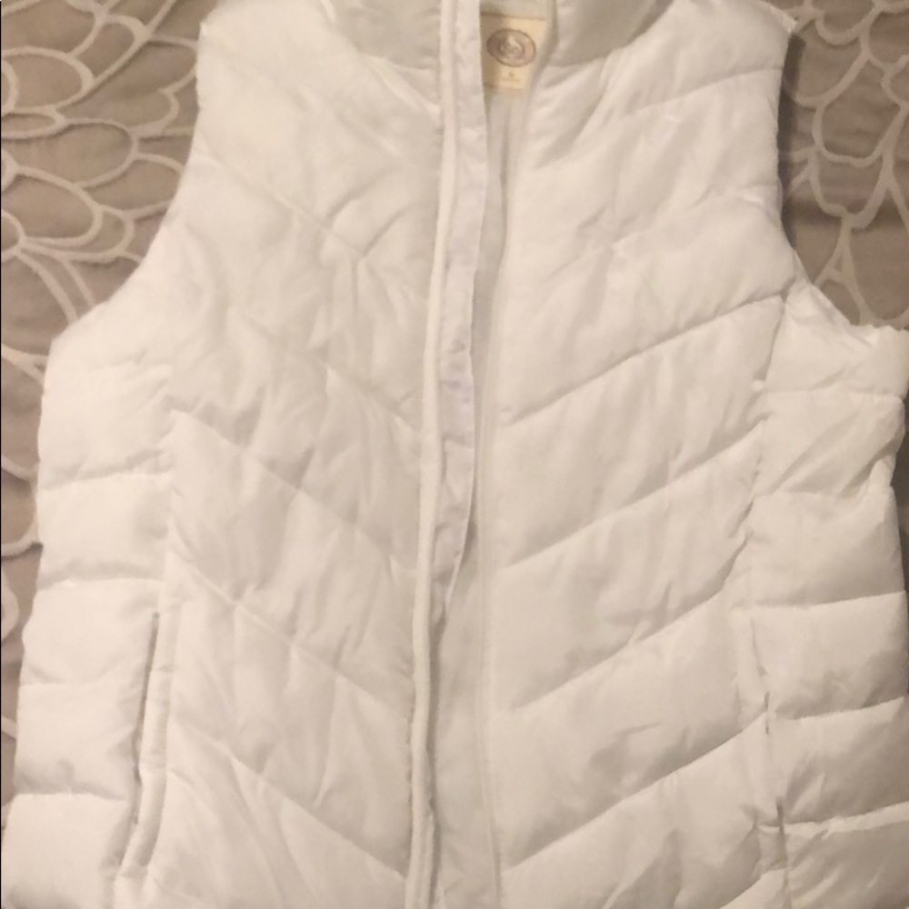 Satin puffy vest
